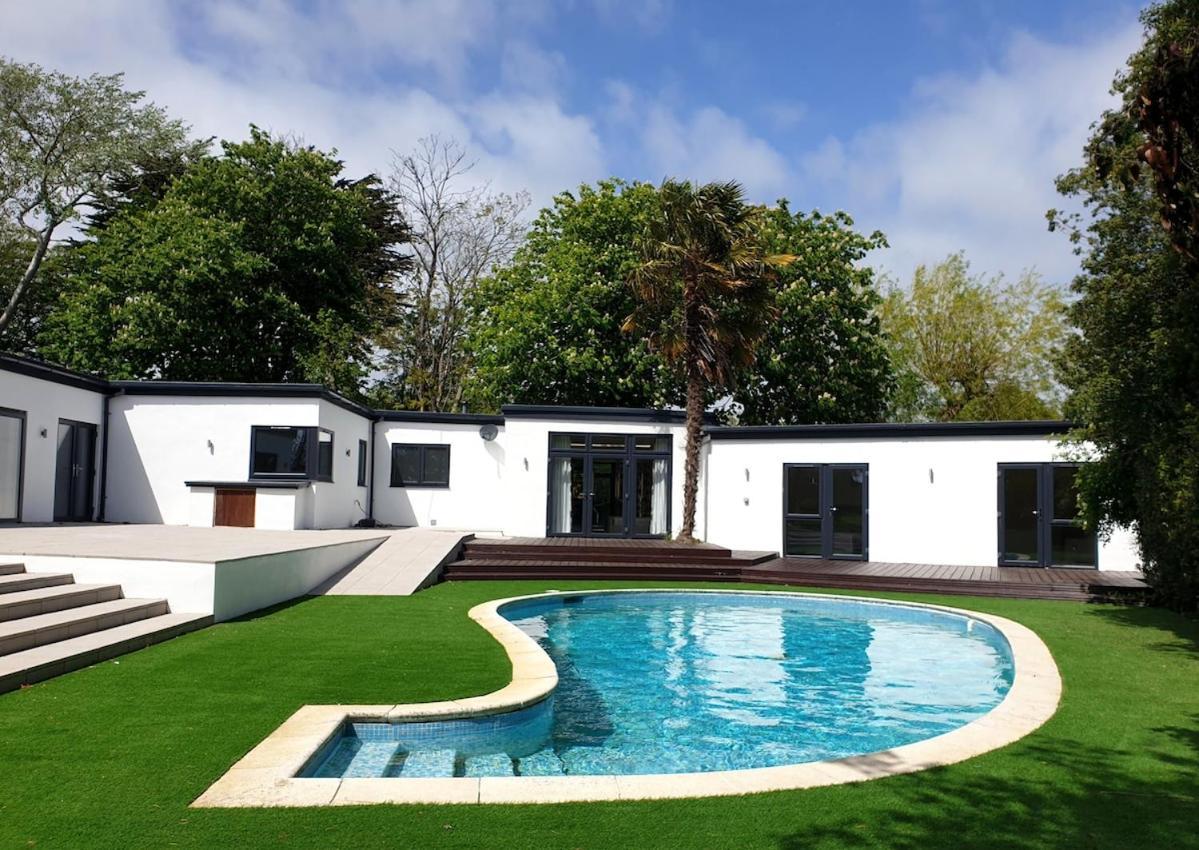Tranquil & Unique Villa On The Uk'S Sunniest Place Ratton Экстерьер фото